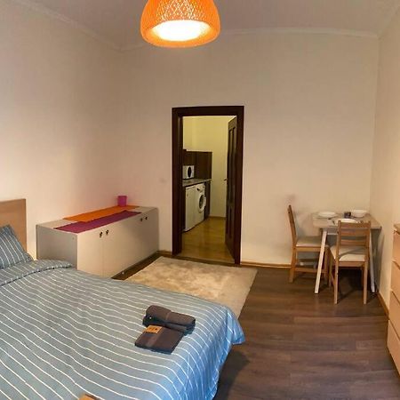 Opera Apartment 2 With Wifi & Tv Szófia Kültér fotó